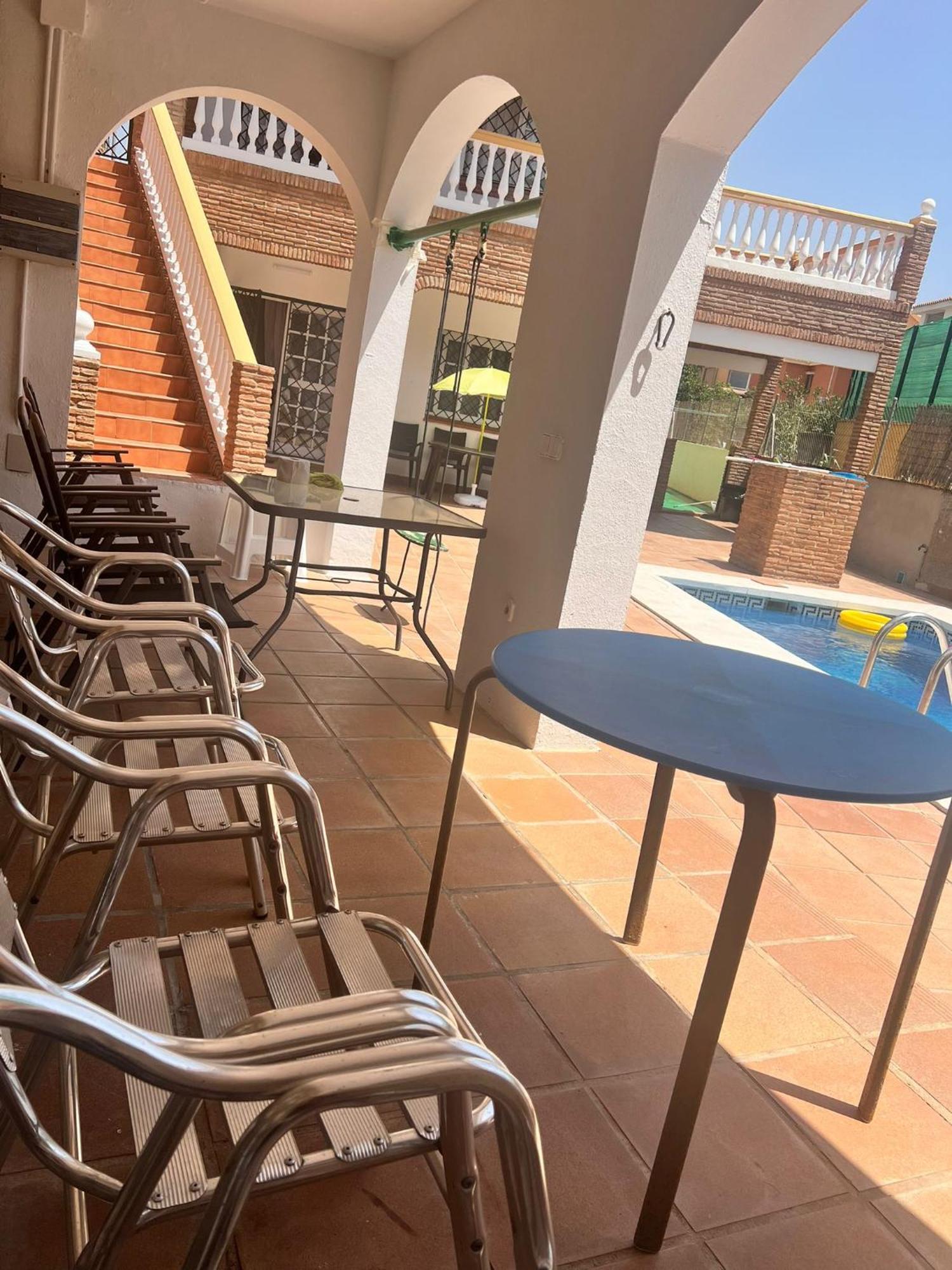 מאלגה Uf Holiday House מראה חיצוני תמונה